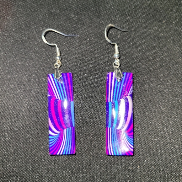 Handmade Dangle Acrylic Earrings - Picture 2 of 4
